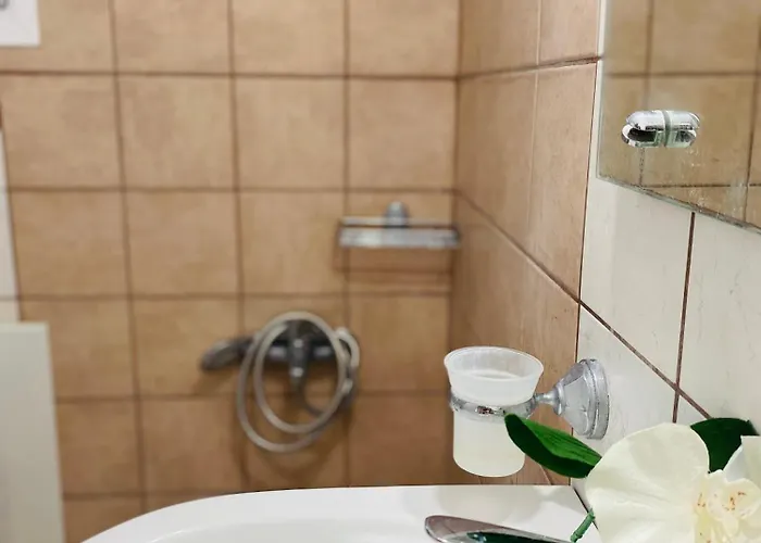Foresteva Apartman *